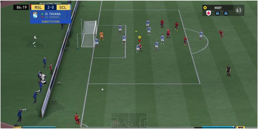 FIFA 22 Poor Aim On A Corner Kick Headed To Defenders