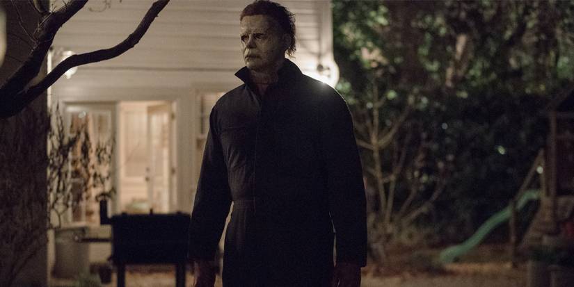 Halloween 2018 Michael Myers standing