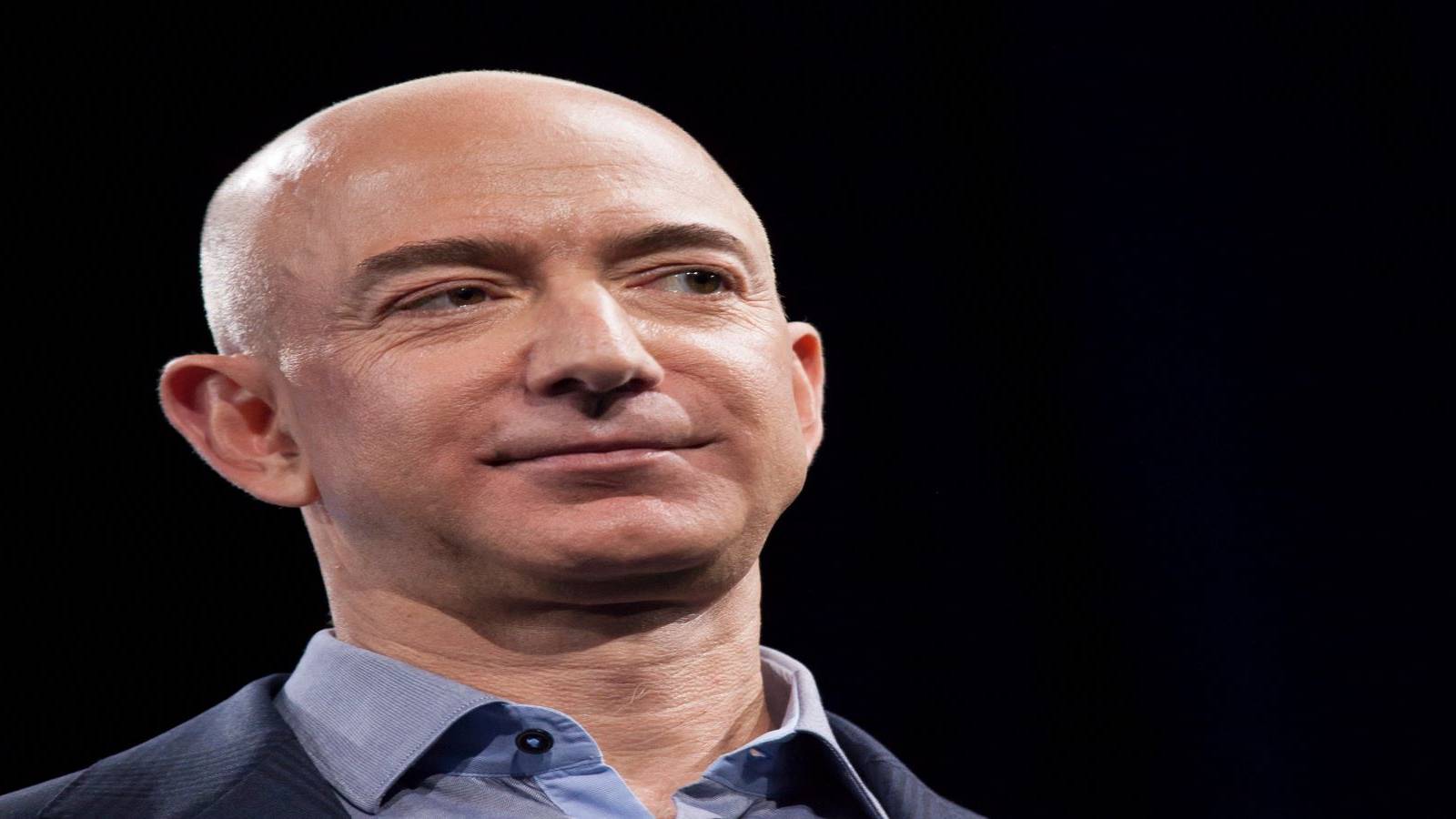 Jeff Bezos images conquer Twitch
