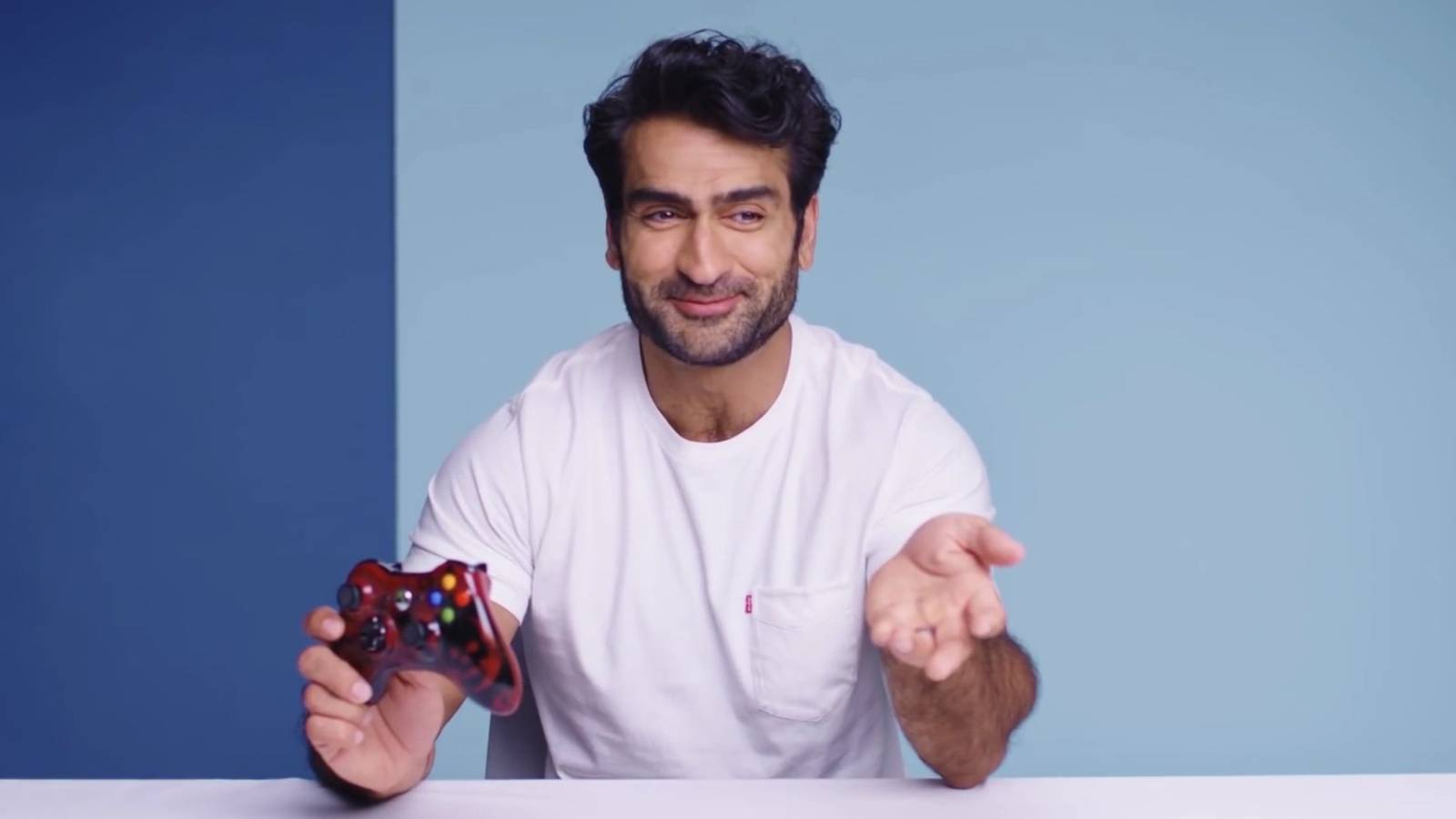 Kumail Nanjiani Xbox 360 Controller Gears of War