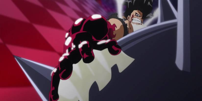 Luffy hit by Zan Giri Mochi