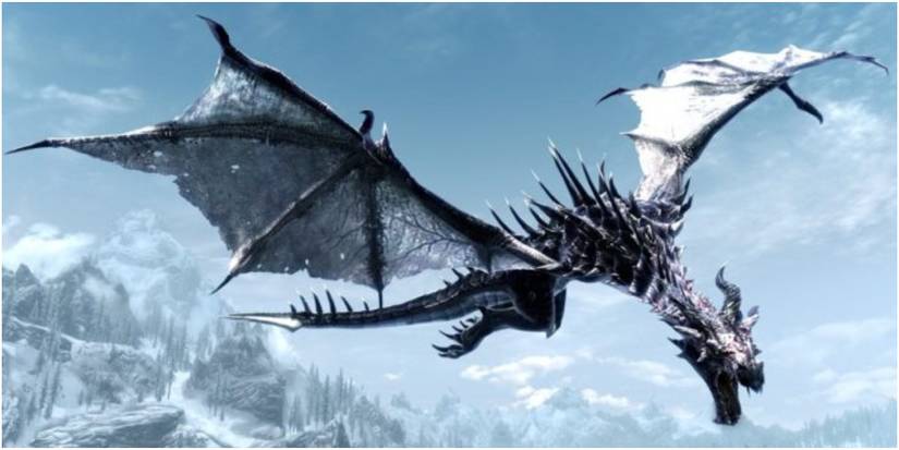 Skyrim Dragon Shouting Over The Skies Of Skyrim