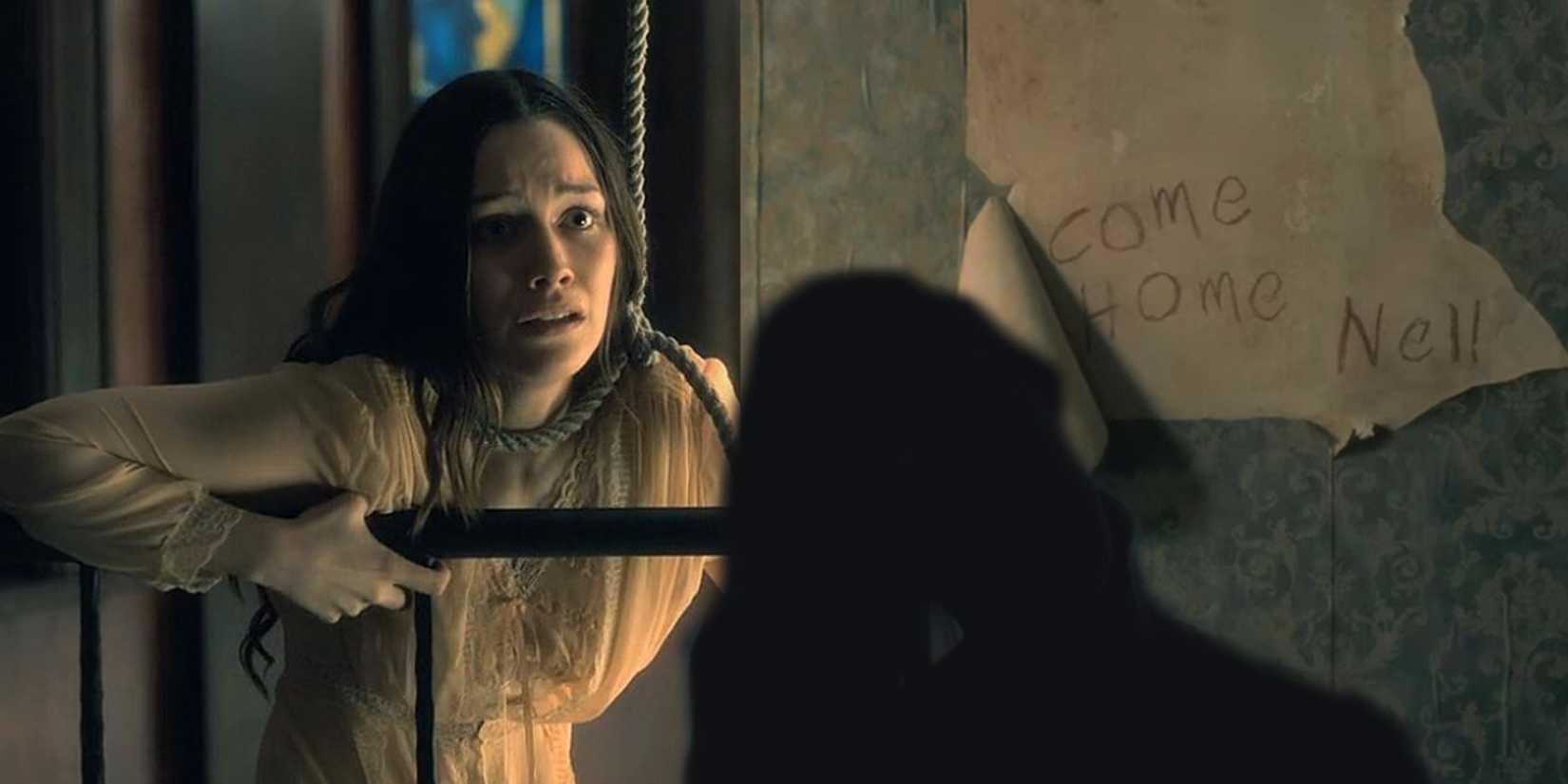 Nell Crain and the Bent-Neck Lady in The Haunting of Hill House