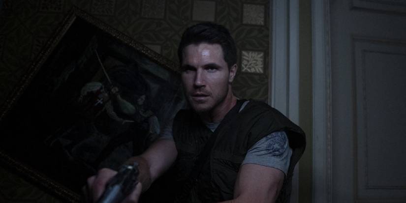 resident evil raccoon city painting easter egg 1 feature