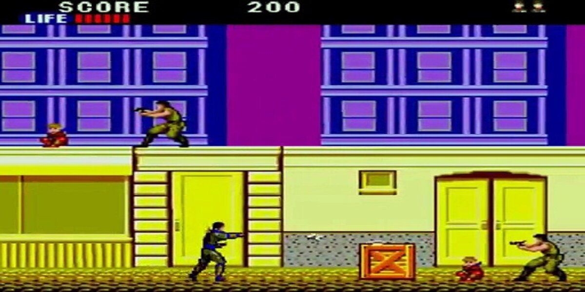 Ninja fighting guards with hostages in Shinobi