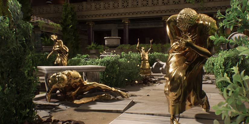 Image from the Skyrim former mod The Forgotten City showing a number of golden statues.