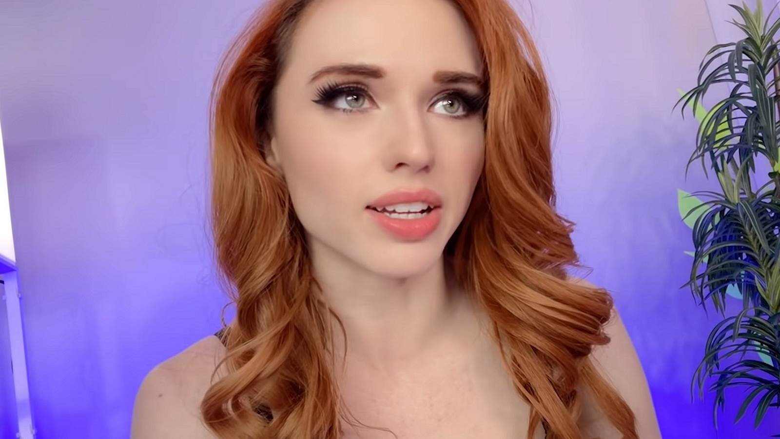 twitch amouranth