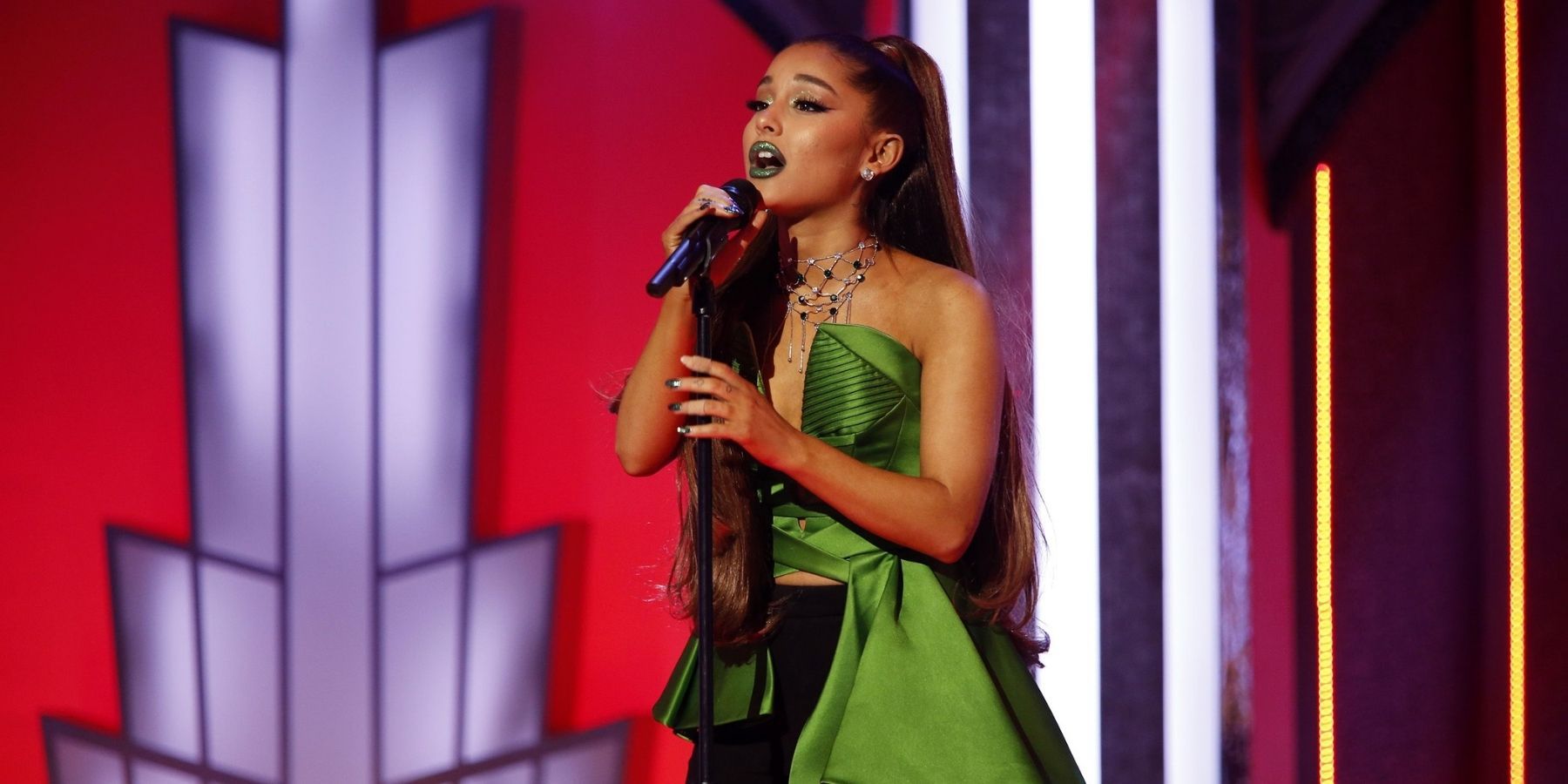 Ariana Grande Performing The Wizard and I From Wicked