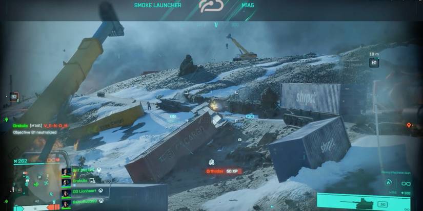 Battlefield 2042 - Player uses Smoke launcher on enemy