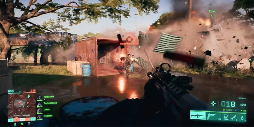 Battlefield 2042 - Player killing enemy on Discarded map