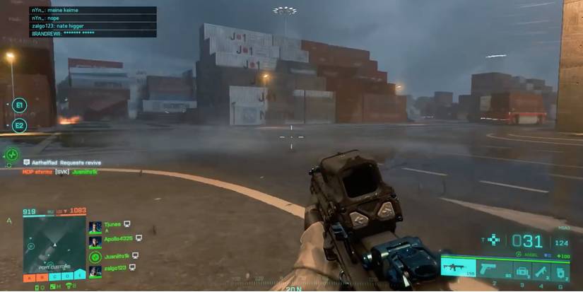 Battlefield 2042 - Player chatting with friends