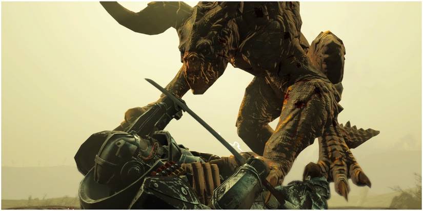 Fallout 4 Deathclaw Attacking Power Armor Character