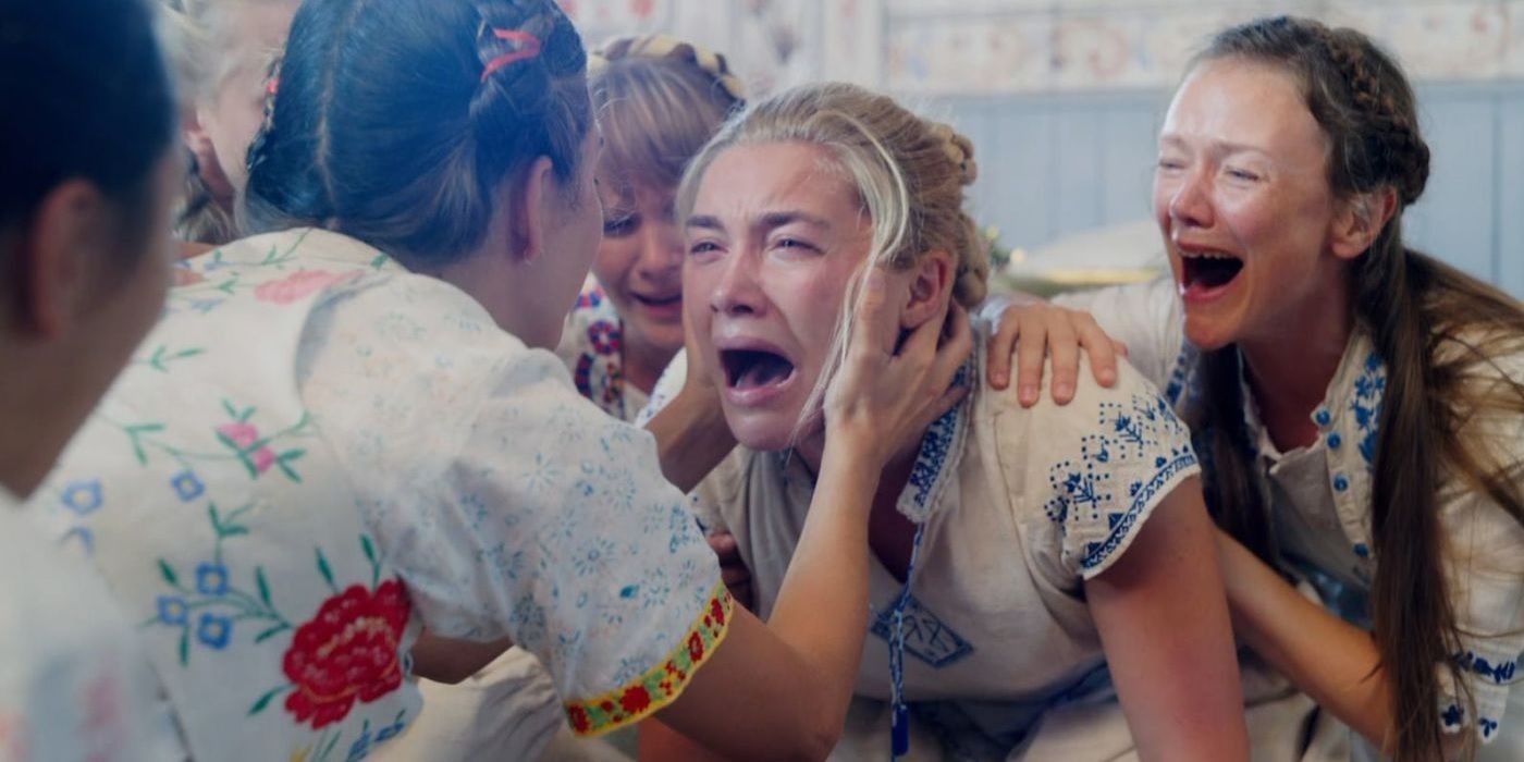 Florence Pugh screaming in Midsommar