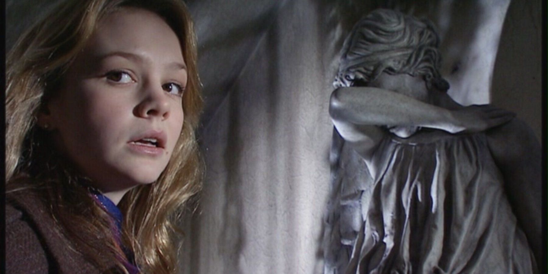 Салли Воробей и плачущий ангел в сериале «Доктор Кто Блинк»