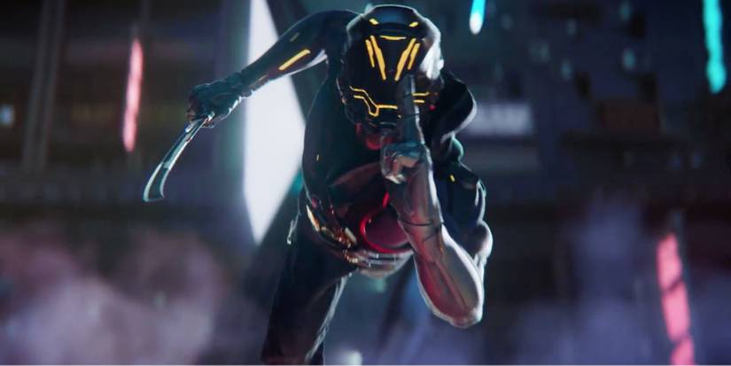 Ghostrunner - Ghostrunner on the verge of attacking