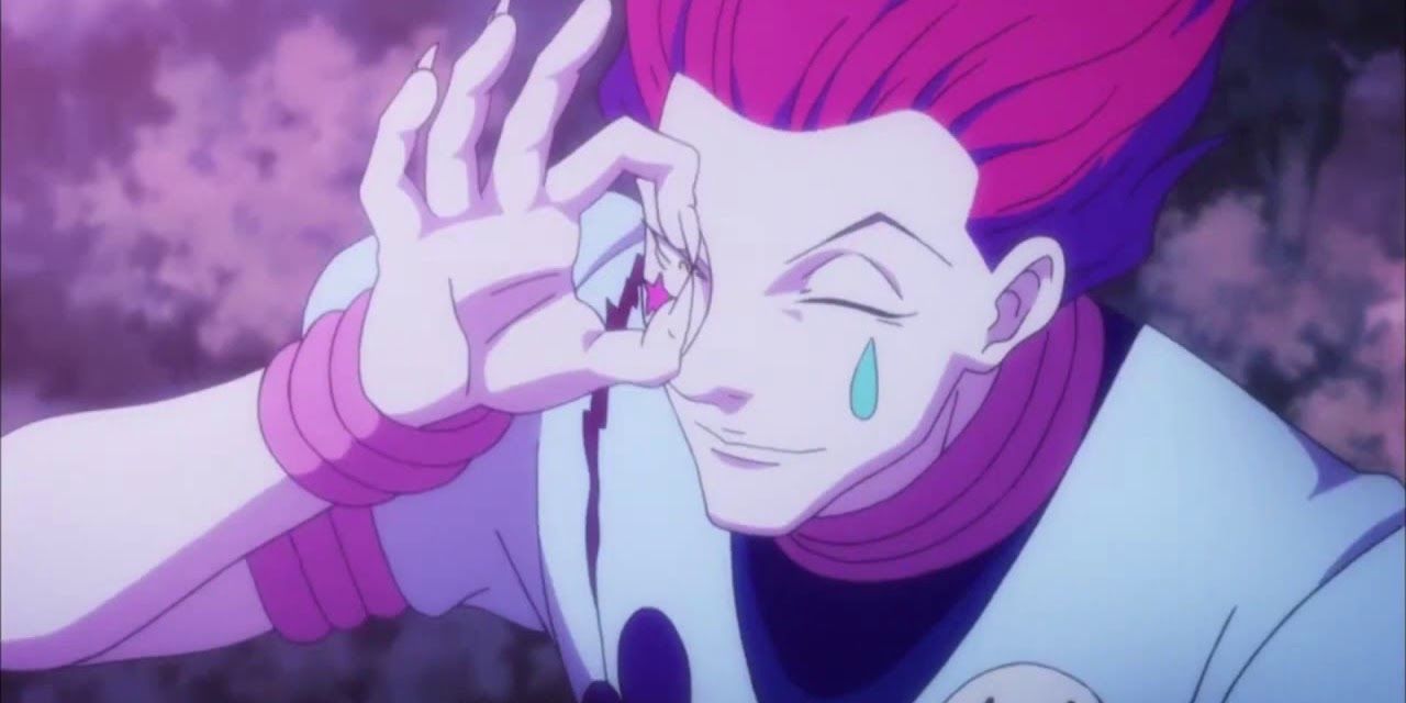 Hisoka Morow pinching his fingers 