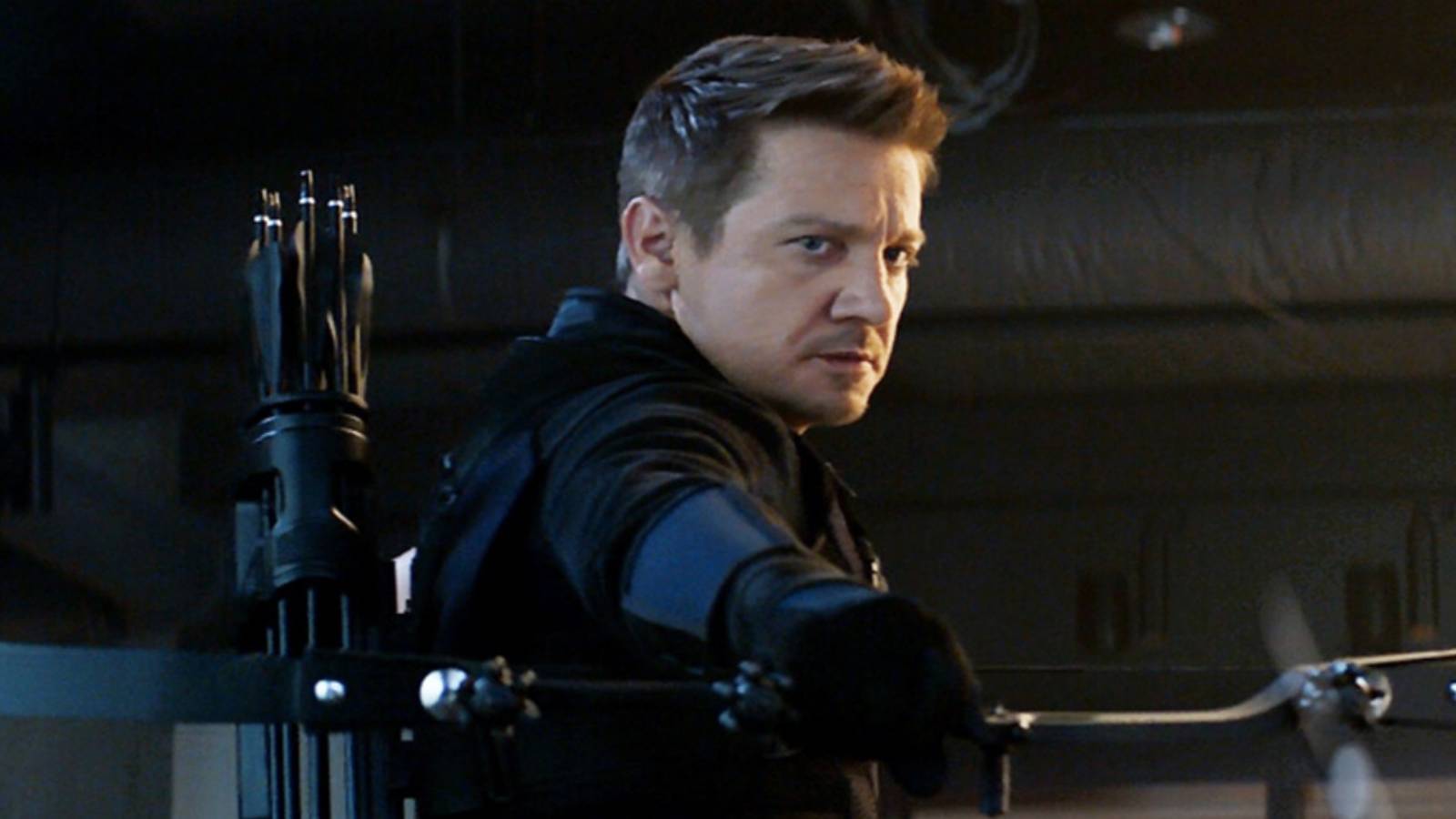 Jeremy-Renner-Hawkeye-2