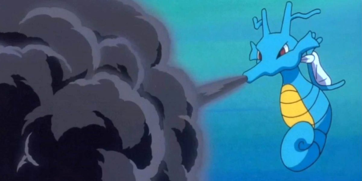 Pokemon Kingdra shooting smoke in battle
