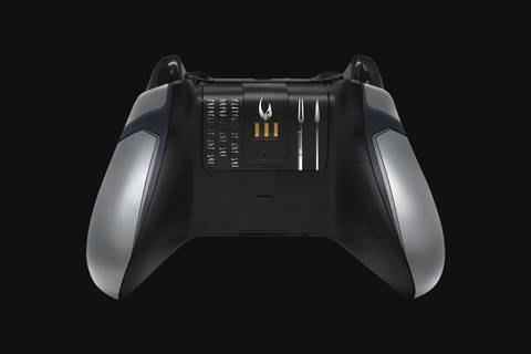Mandalorian Xbox controller 2
