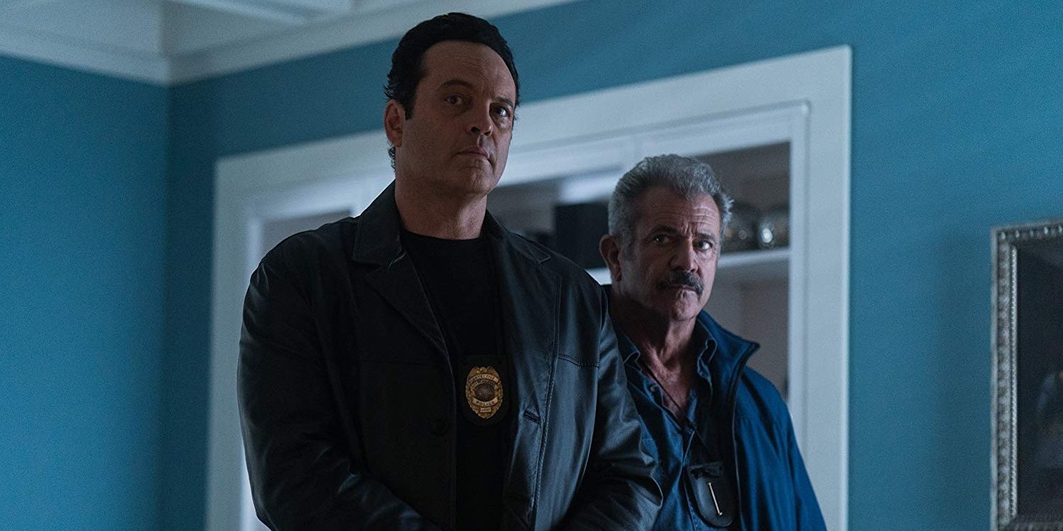 Vince Vaughn and Mel Gibson as detectives in Dragged Across Concrete