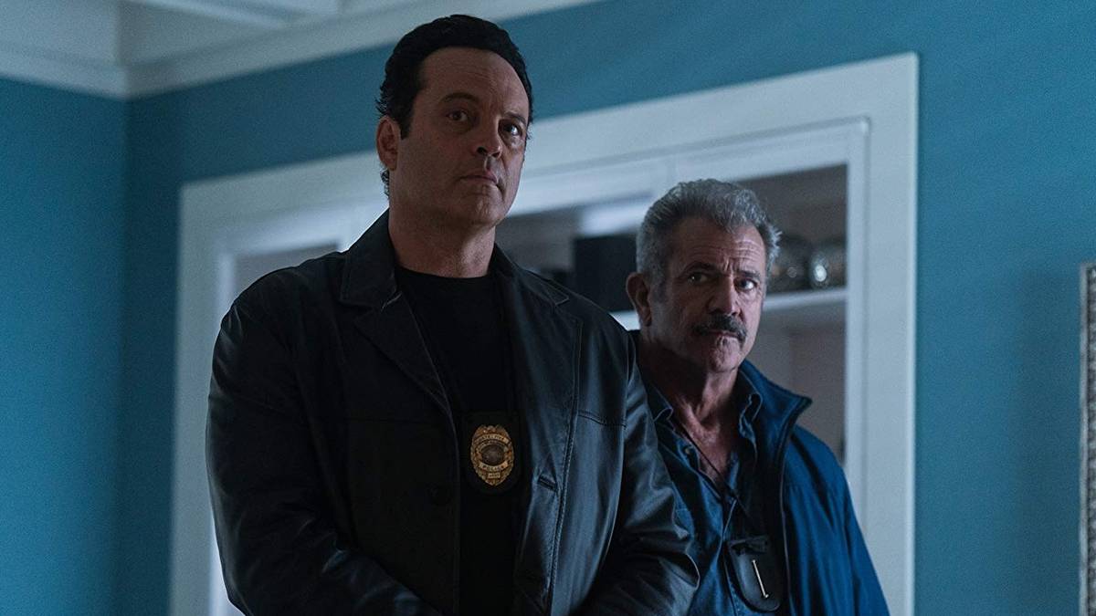 Vince Vaughn and Mel Gibson as detectives in Dragged Across Concrete