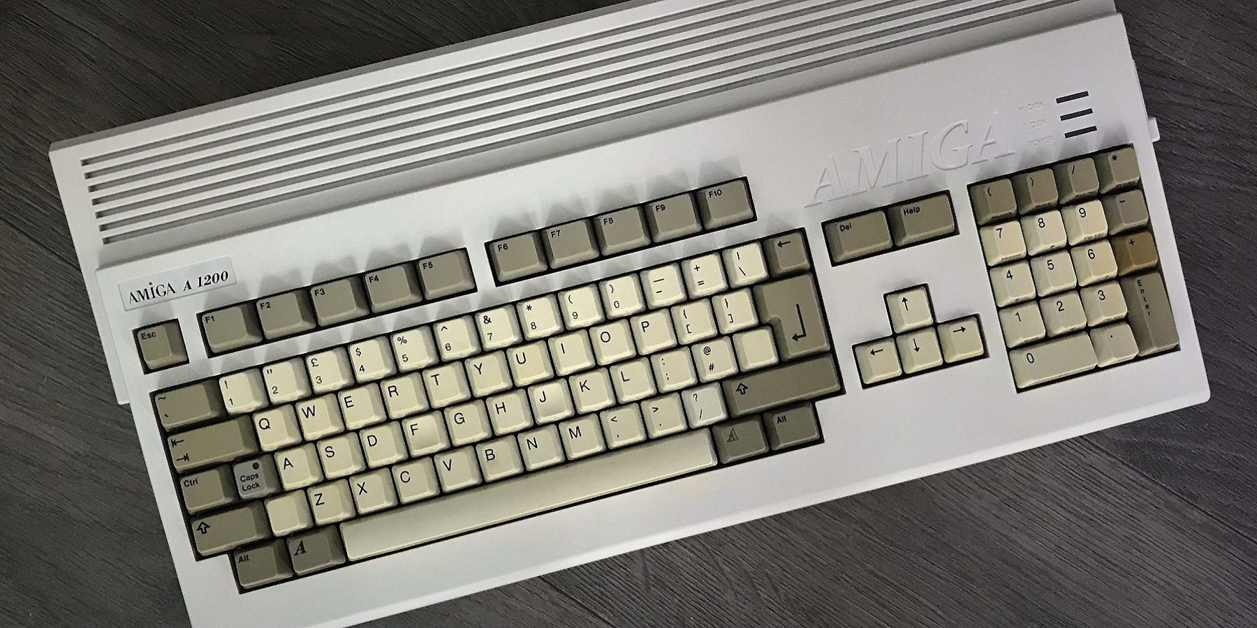 An image of an Amiga 1200 keyboard.