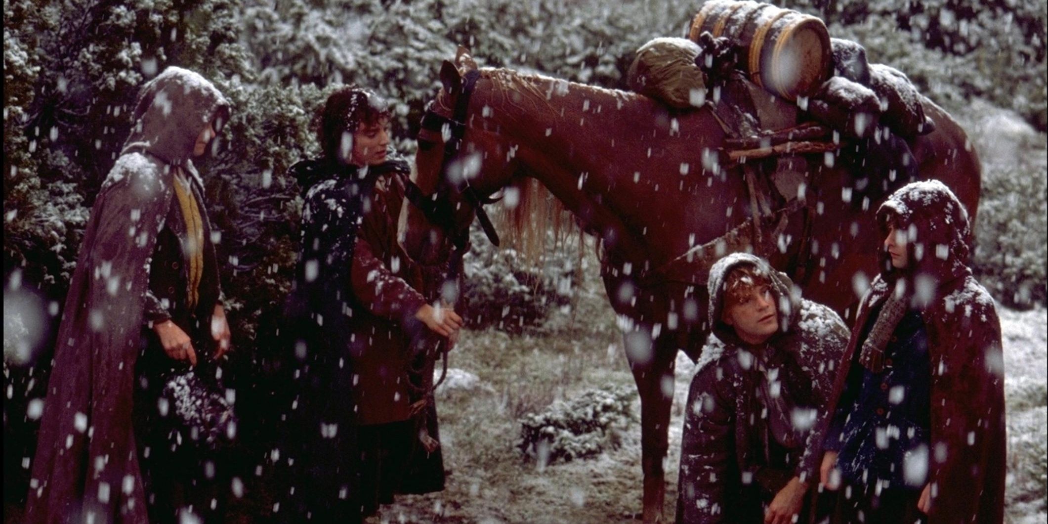 hobbits-bill-pony-snowing-fellowship-2121x1440 Cropped
