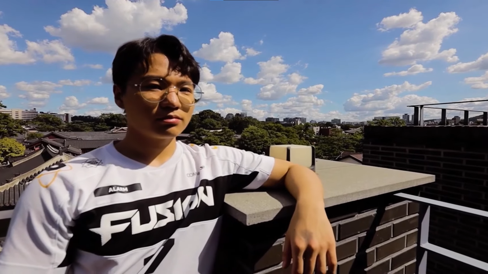 image-2-1636390130043_1800x900