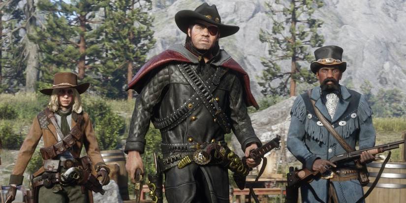 red dead online players walking towards the camera 