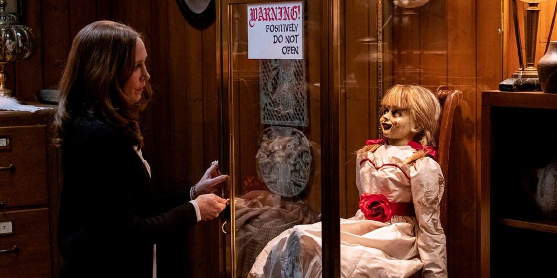the conjuring annabelle feature