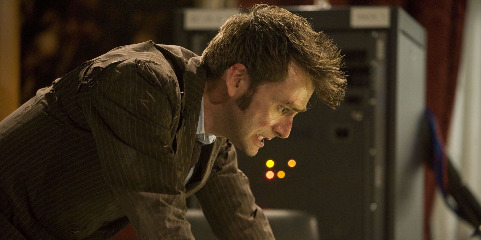 Дэвид Теннант в роли Доктора в эпизоде ​​«Доктор Кто» в конце времен.