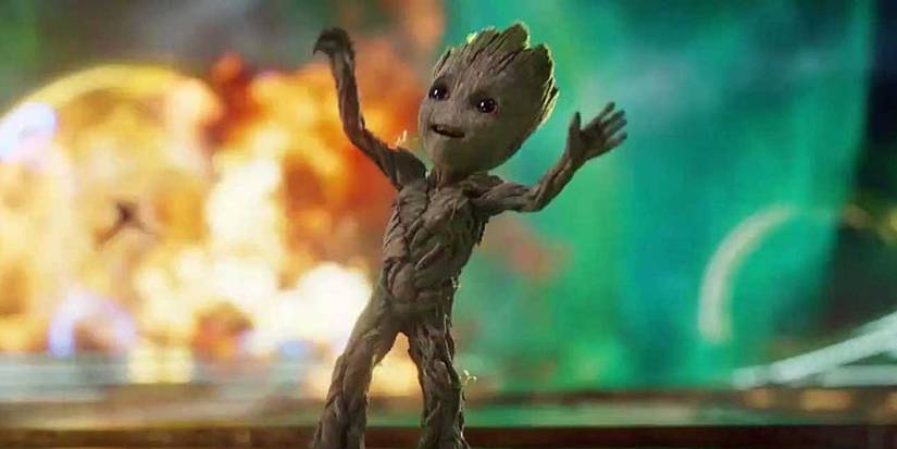 Baby Groot dancing