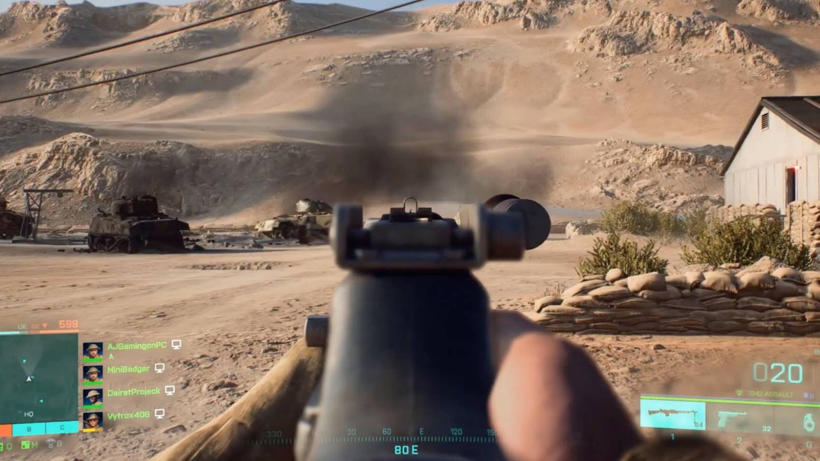 Battlefield 2042 - Feature - Player fighting in the desert