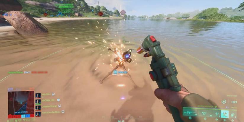 Battlefield 2042 - Repair Tool - Player repairs sentry