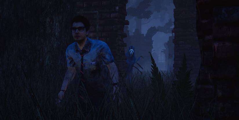 The Ghost Face lean stalking in Dead By Daylight