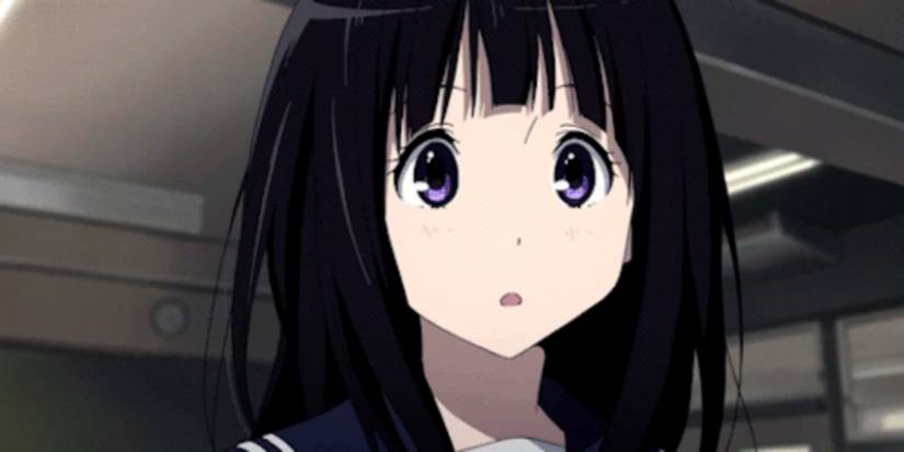 Eru Chitanda slightly blushing