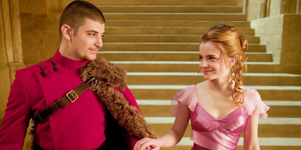 Hermione and Viktor Krum go to the ball