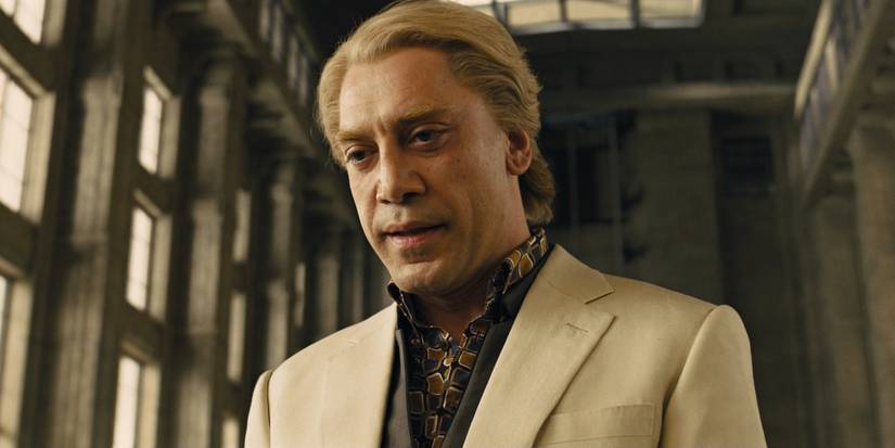 Javier-Bardem-as-Raoul-Silva-in-Skyfall-1
