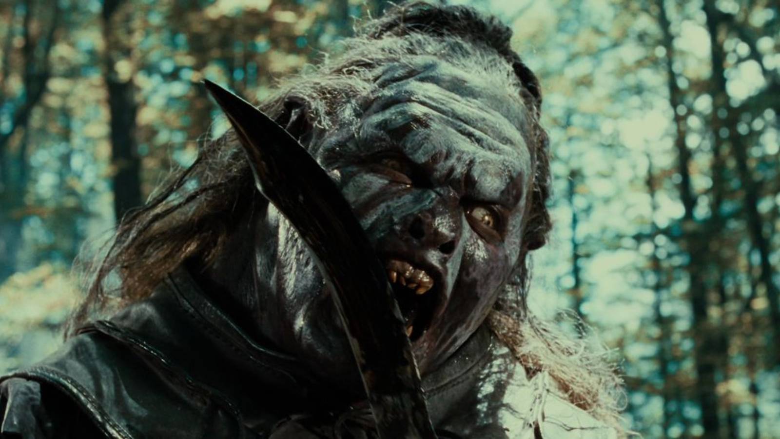 Lurtz licking dagger