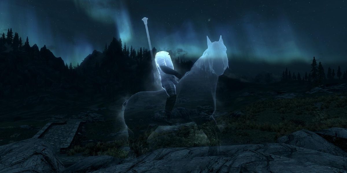 Skyrim Headless Horseman Guide Horse Ghost Standing Nighttime