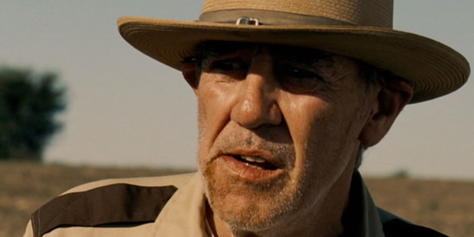 Closeup of Sheriff Hoyt from The Texas Chain Saw Massacre