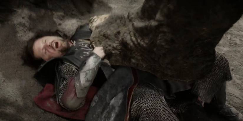 Troll Crushing Aragorn
