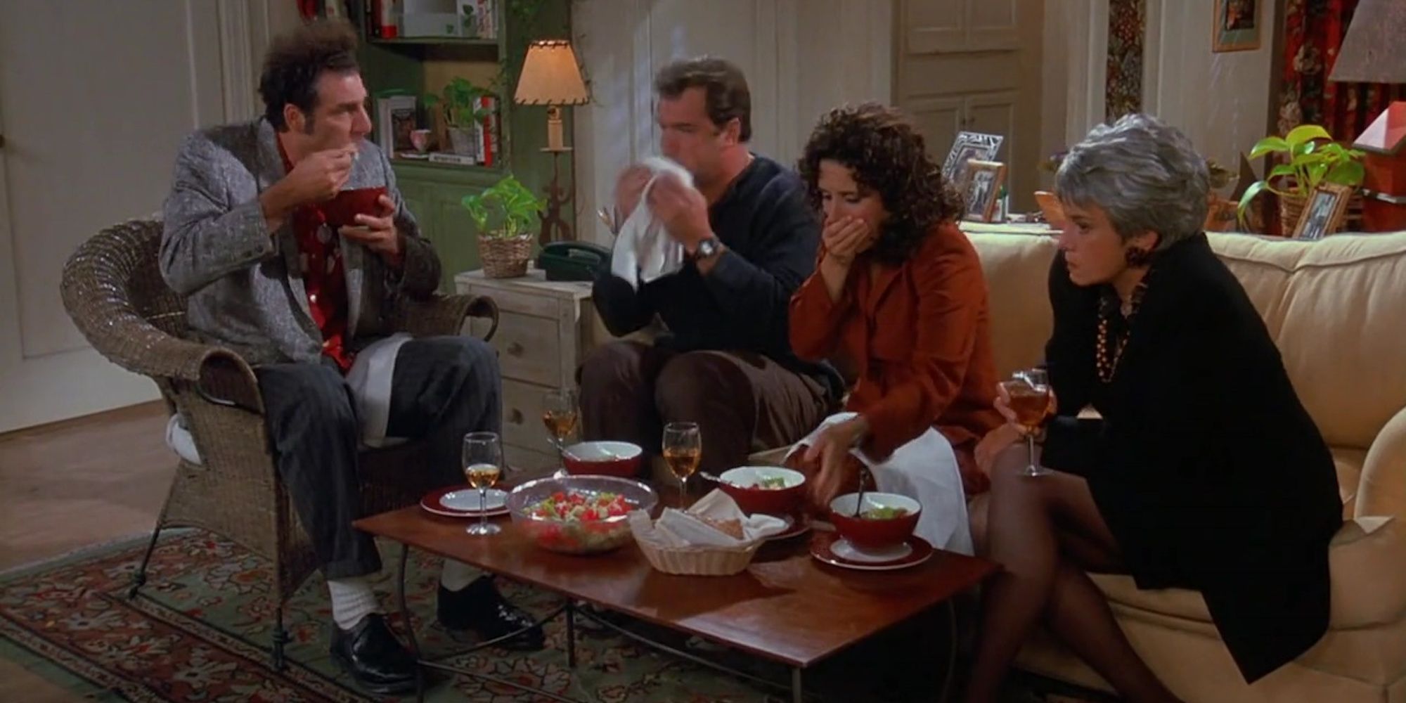 Seinfeld: Worst Things Elaine Has Done