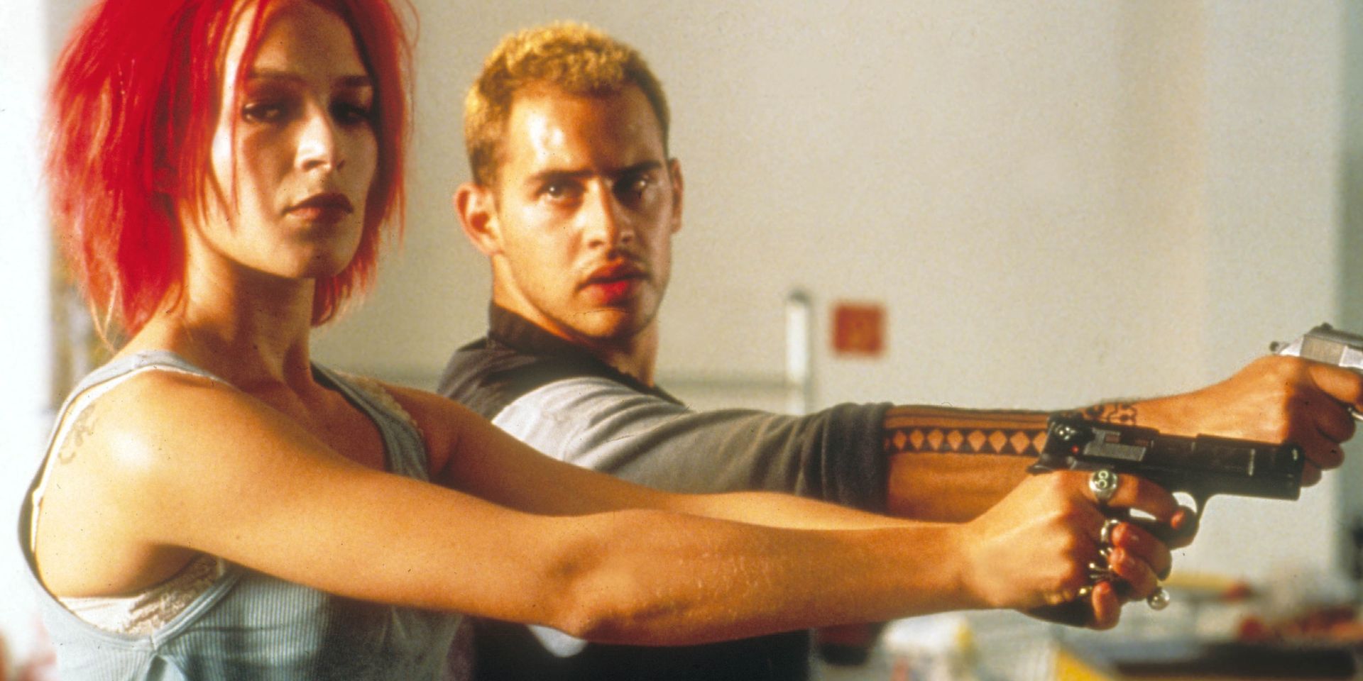 Lola and Manni in a Butterfly Effect-style Run Lola Run