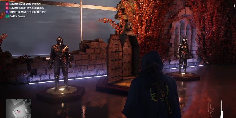 Two suits of knight's armor disguises and an iron maiden, in the Penthouse on Isle of Sgail from Hitman 2