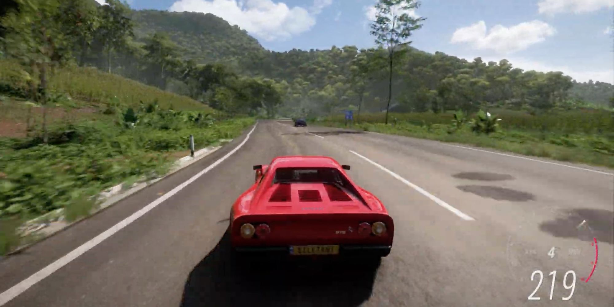 Classic Cars in Forza Horizon 5 - Ferrari 288 GTO - Player drives at top speeds in Mexico