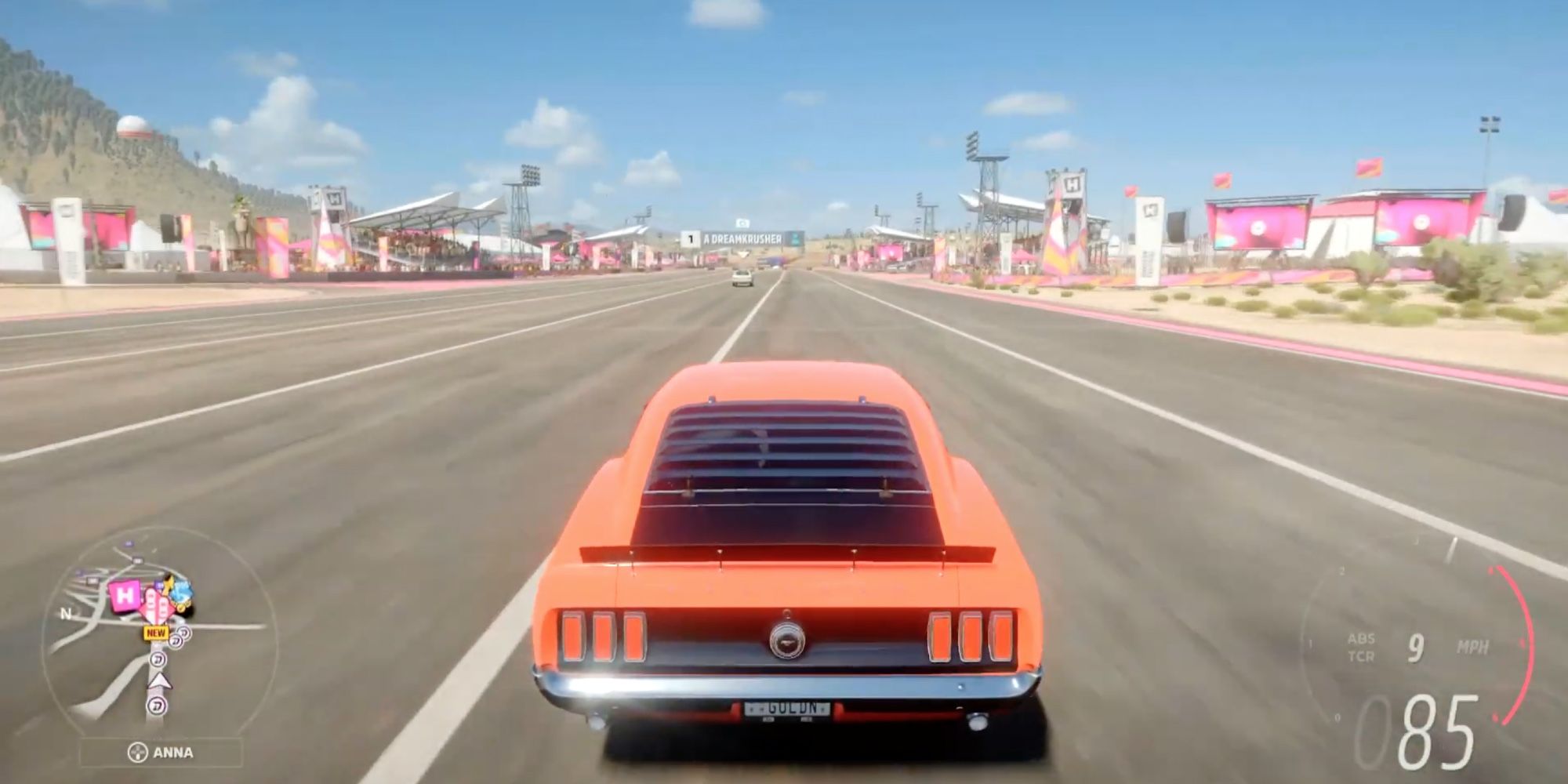 Classic Cars in Forza Horizon 5 - Ford Mustang Boss 302 - Player beats opponents in a race