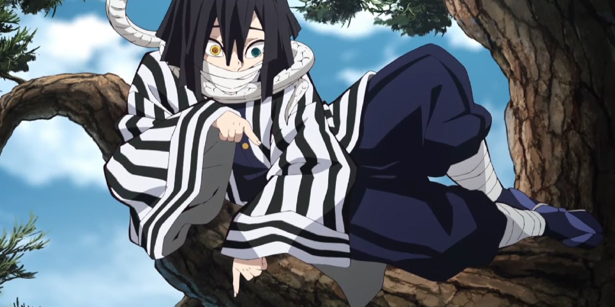 Demon Slayer - Obanai Hanging Out In A Tree Looking Down On Tanjiro