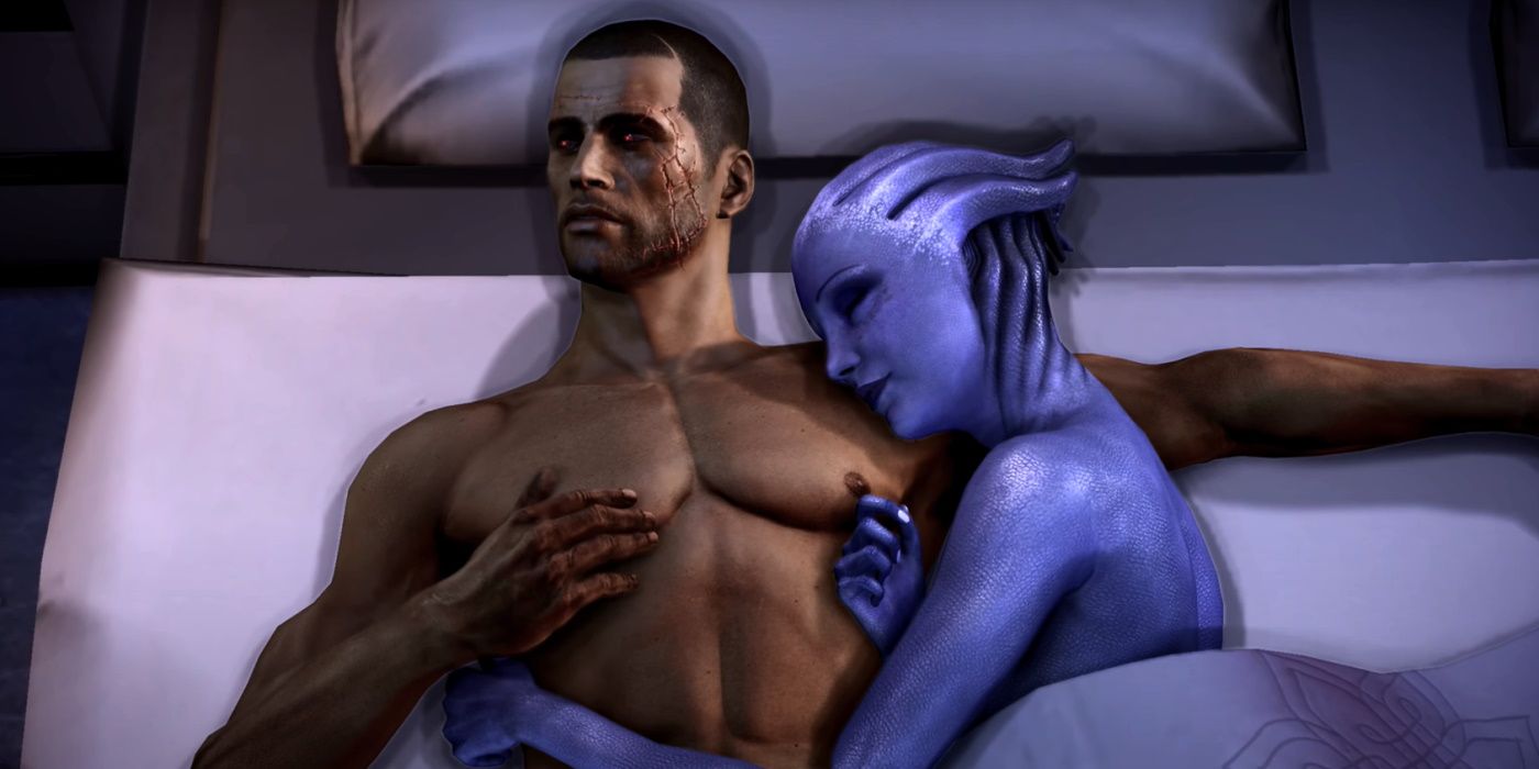 Renegade Male Shepard with Liara in bed on the Normandy in Mass Effect 3
