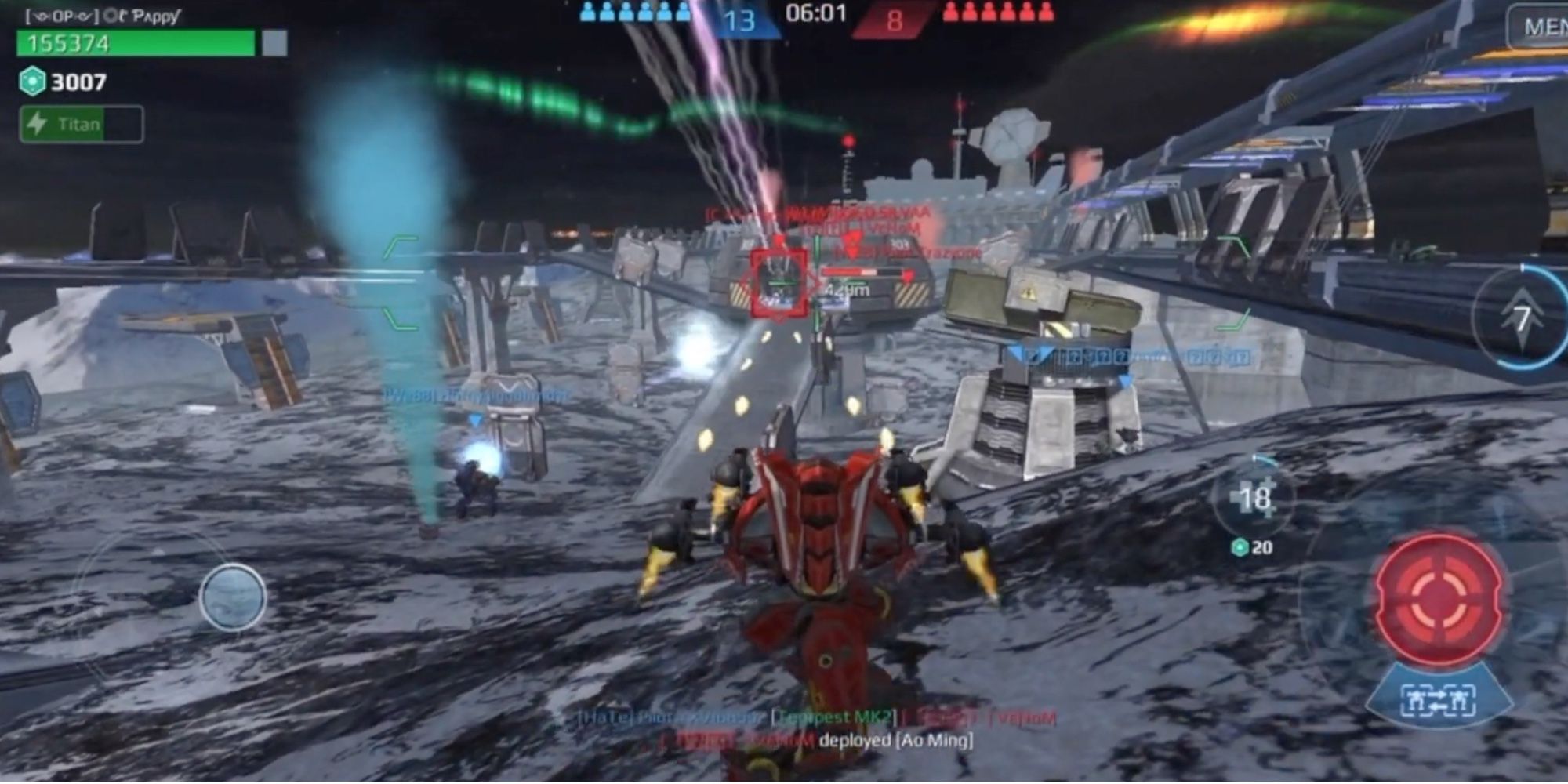 Light Weapons in War Robots - Spiral - Player strikes enemy at mid-range